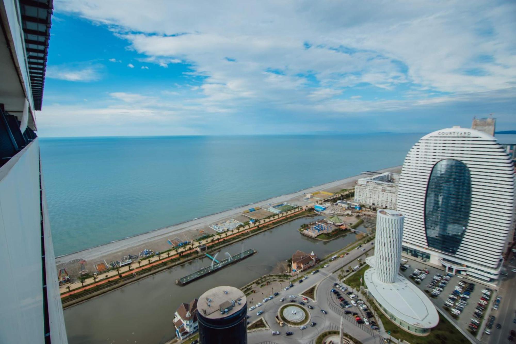 Orbi City Black Sea View Aparthotel 바투미 외부 사진